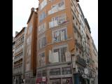 [Cliquez pour agrandir : 99 Kio] Lyon - Le mur peint « la bibliothèque de la cité ».