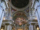 [Cliquez pour agrandir : 119 Kio] Rome - L'église Saint-Ignace : la coupole et la croisée du transept.