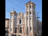 [Cliquez pour agrandir : 86 Kio] San Francisco - Our Lady of Fatima's church: general view.